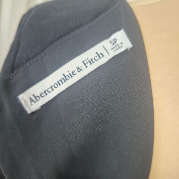 Abercrombie & Fitch Black Long Sleeve Halter Mini Dress Size Small Petite - Picture 4 of 4